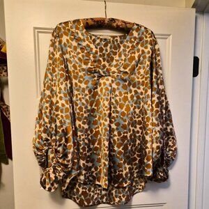 Jodifl Animal Print long sleeve blouse
